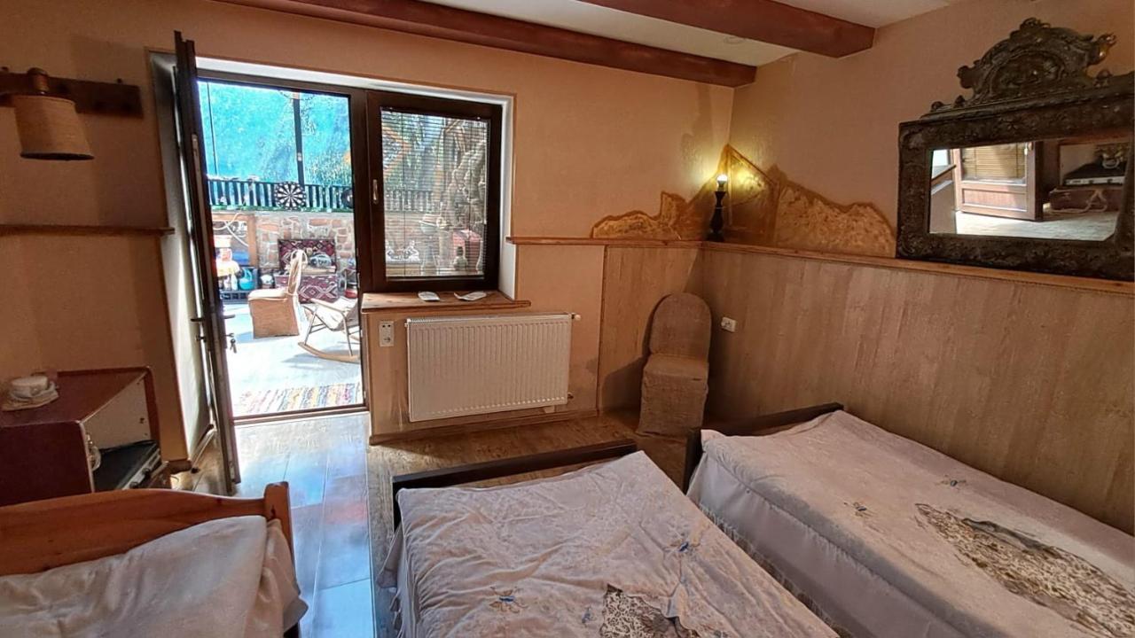 Qilimcha'S Guesthouse-Art Museum Telavi Eksteriør billede