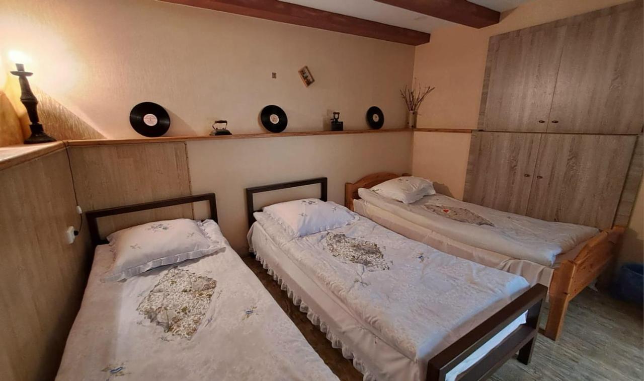 Qilimcha'S Guesthouse-Art Museum Telavi Eksteriør billede