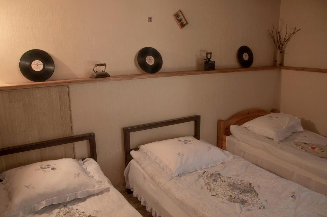Qilimcha'S Guesthouse-Art Museum Telavi Eksteriør billede