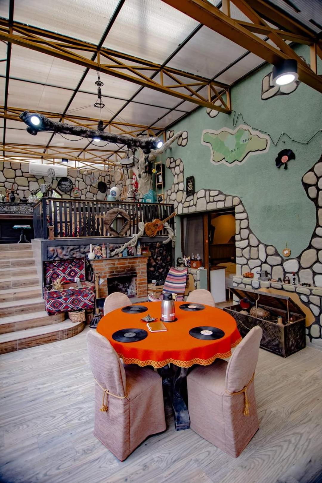 Qilimcha'S Guesthouse-Art Museum Telavi Eksteriør billede